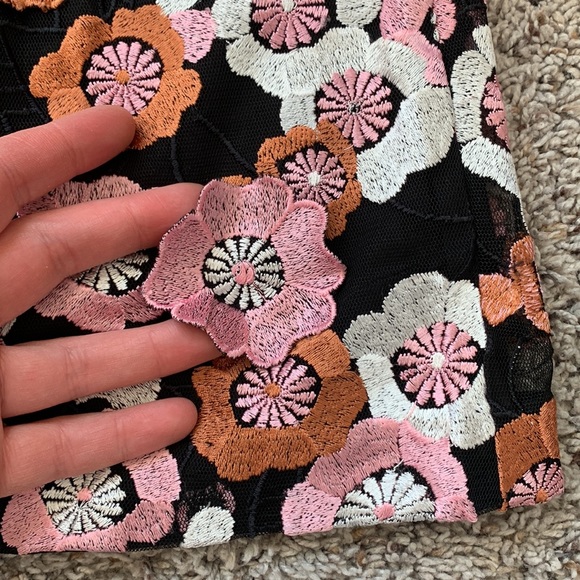 French Connection Astride Aliya Lace Mini Skirt in Moonless Night Flower App - Picture 6 of 12